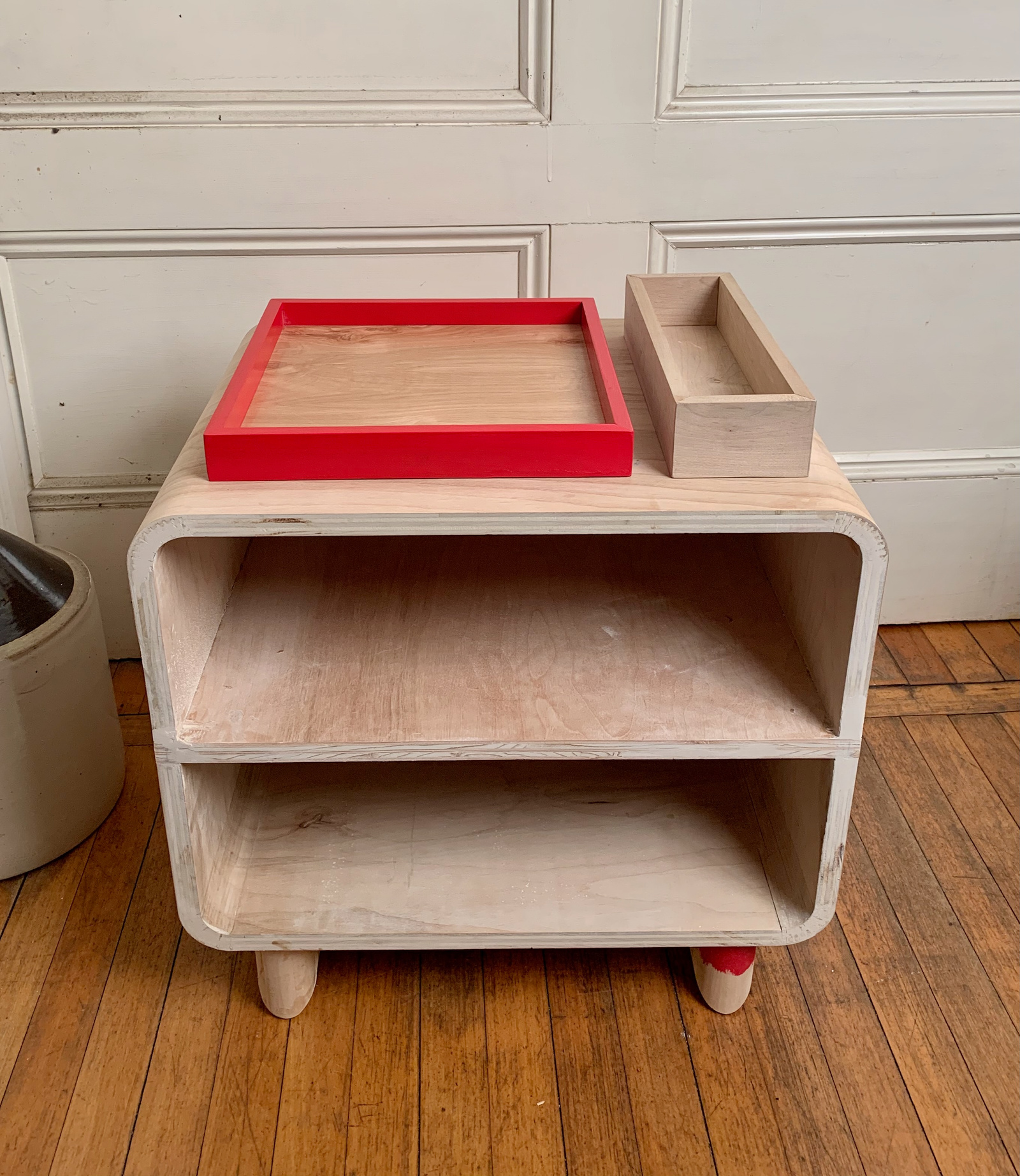 Woodworking project: kerf bent plywood table
